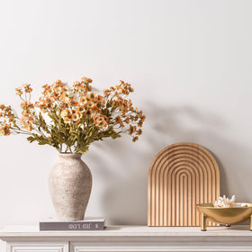 Bottom of Vanselia vase features non-slip pad to protect surfaces