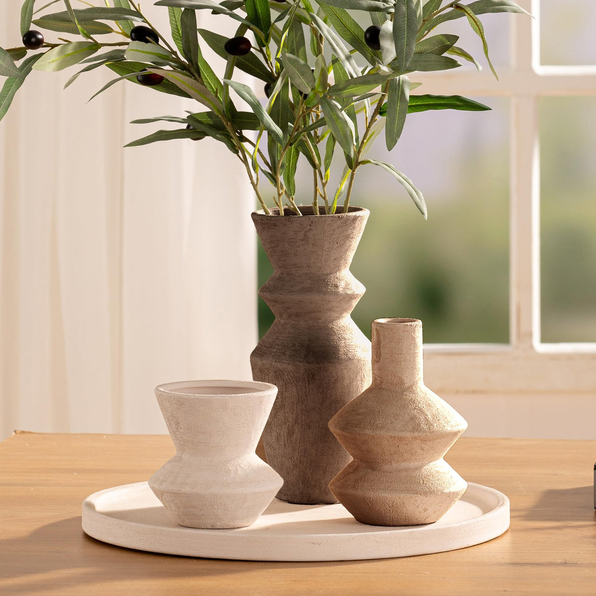 Vanselia ceramic vase texture glaze close-up highlighting artisan finish.