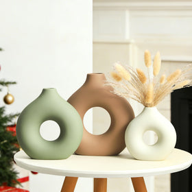 Vanselia donut-shaped ceramic vase small ideal for shelves