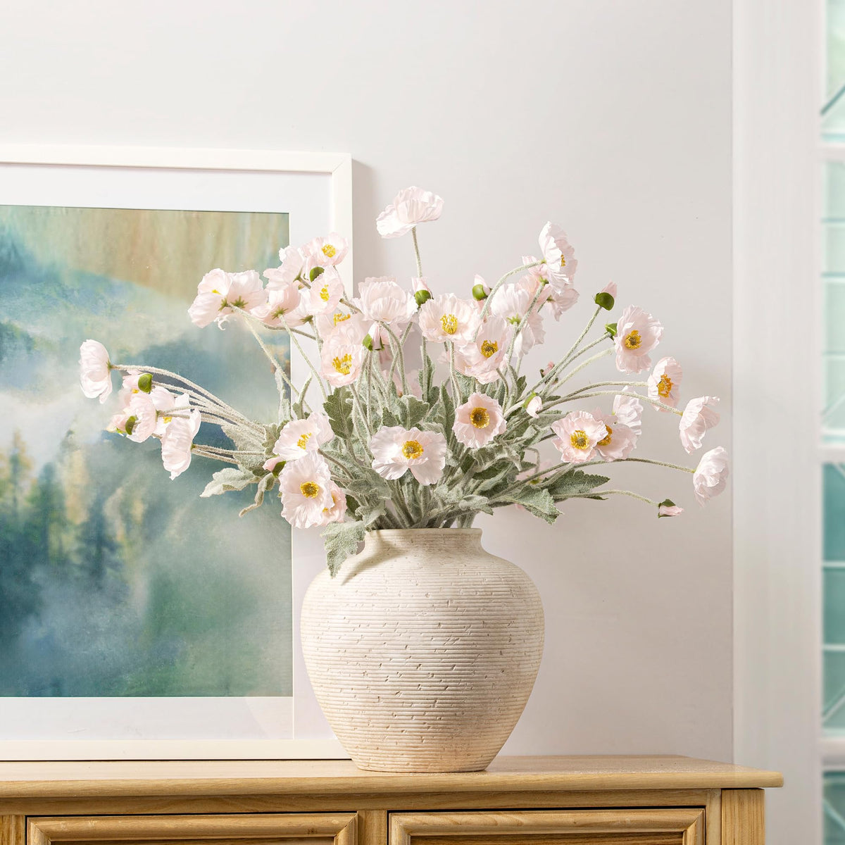 Vanselia vase complements dried arrangements like pampas grass for decor.