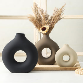 Vanselia office desk ornament, playful yet chic decorative piece