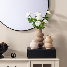 Vanselia vase close-up glaze texture highlights artisan charm and contemporary style.
