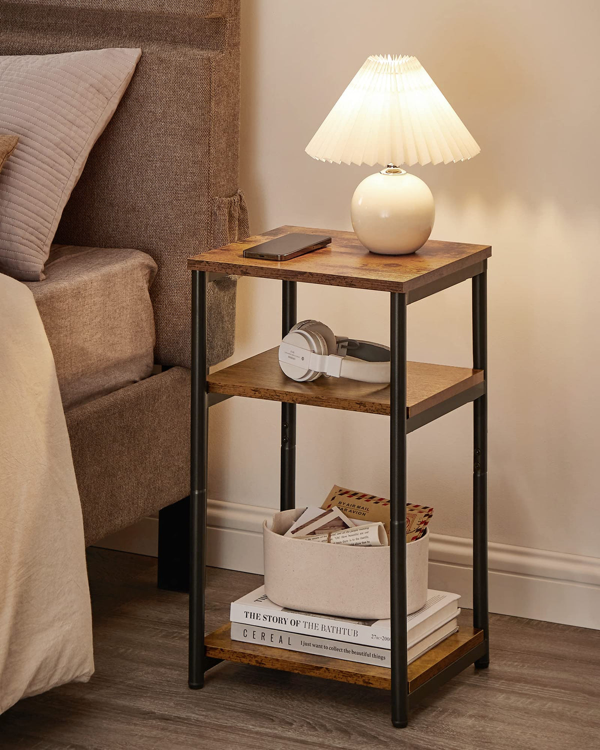 VASAGLE Barnet tall-profile nightstand beside the bed for convenience