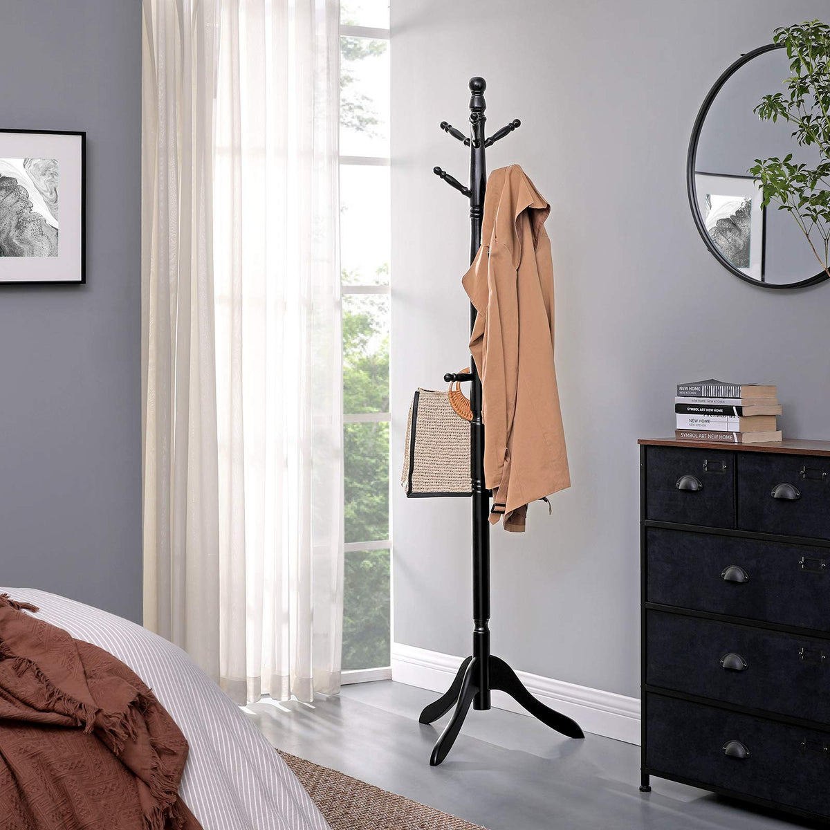 VASAGLE entryway coat rack complements living spaces while keeping coats organized.
