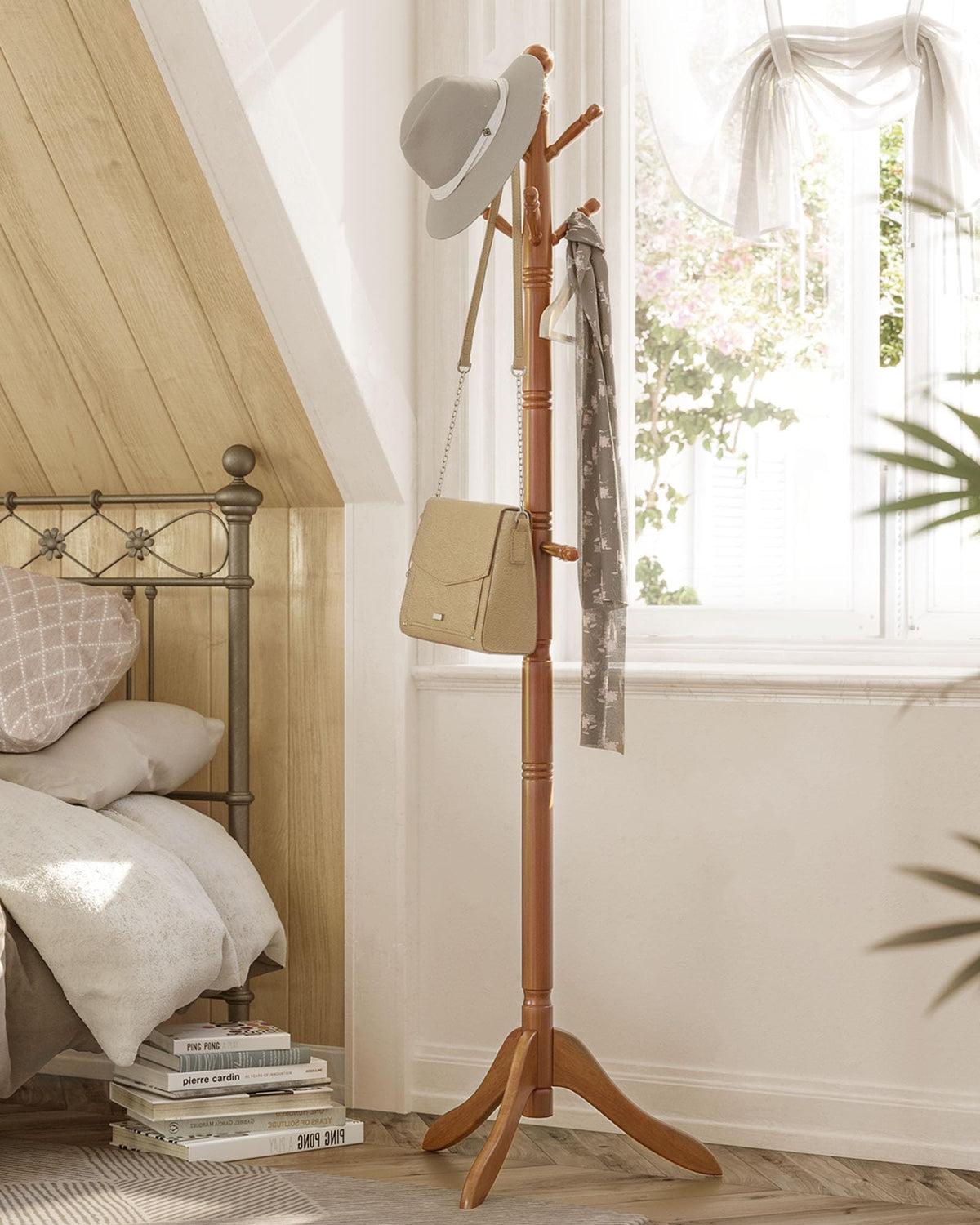 VASAGLE easy-assembly coat rack in under 10 minutes for a tidy home.