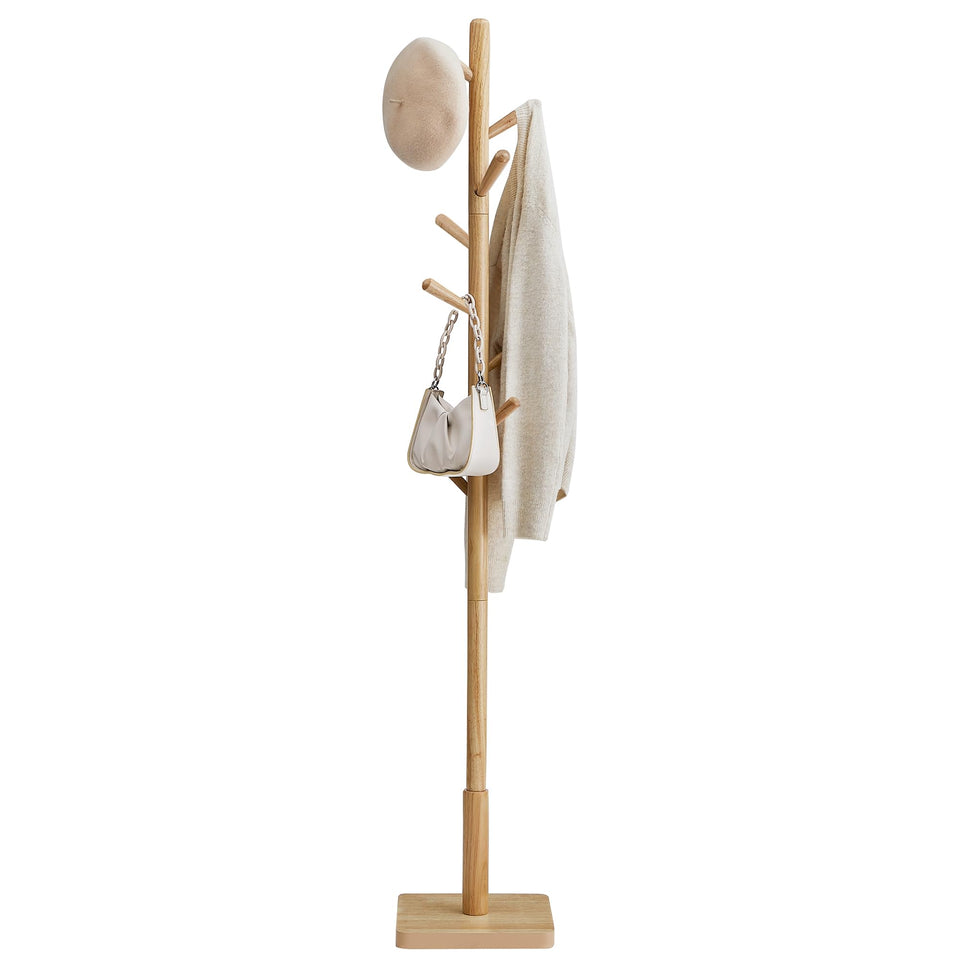 VASAGLE solid wood coat rack – easy assembly for quick setup.