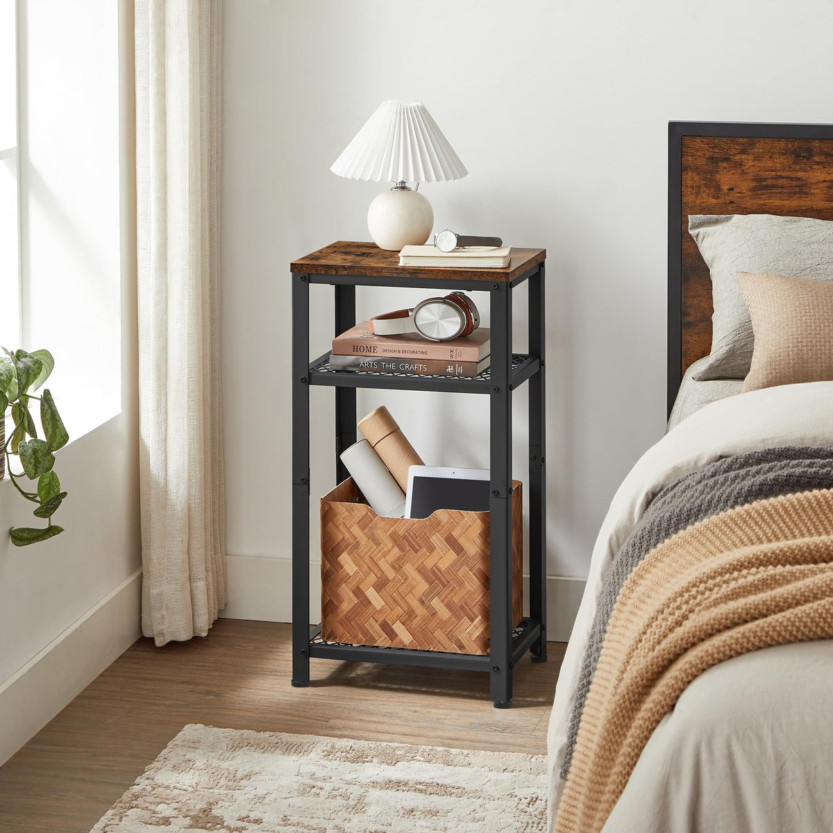 VASAGLE assembled profile demonstrates a compact footprint for small rooms.