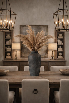 Vaseking DIY-friendly vase enables creative flower arrangements and natural accents