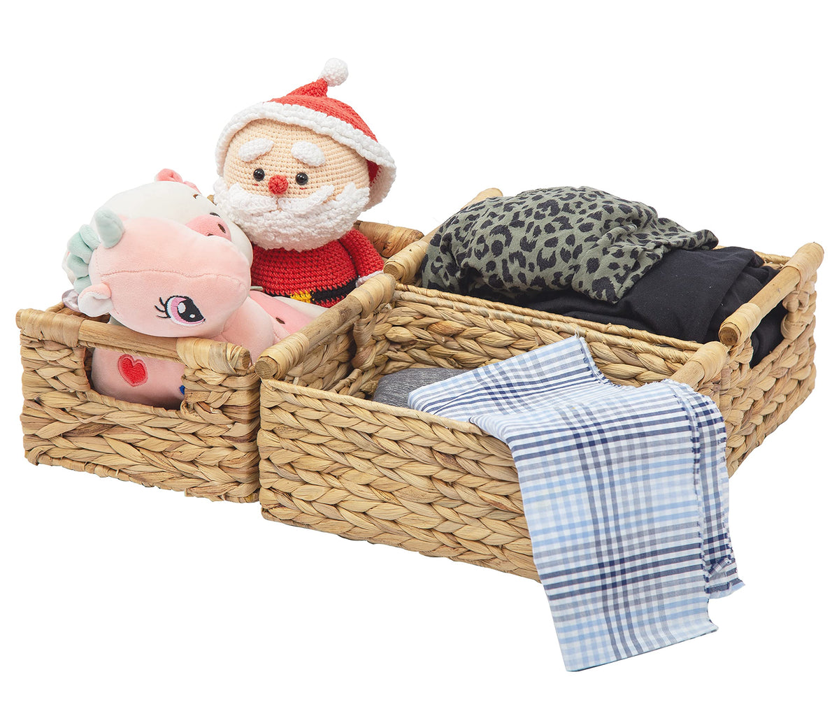 VATIMA hyacinth basket with wooden handles, easy to carry between rooms.