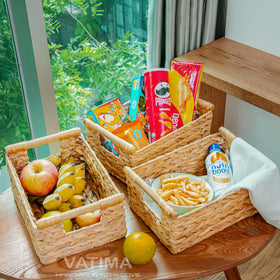 VATIMA small wicker basket offers a plastic-free gift option.