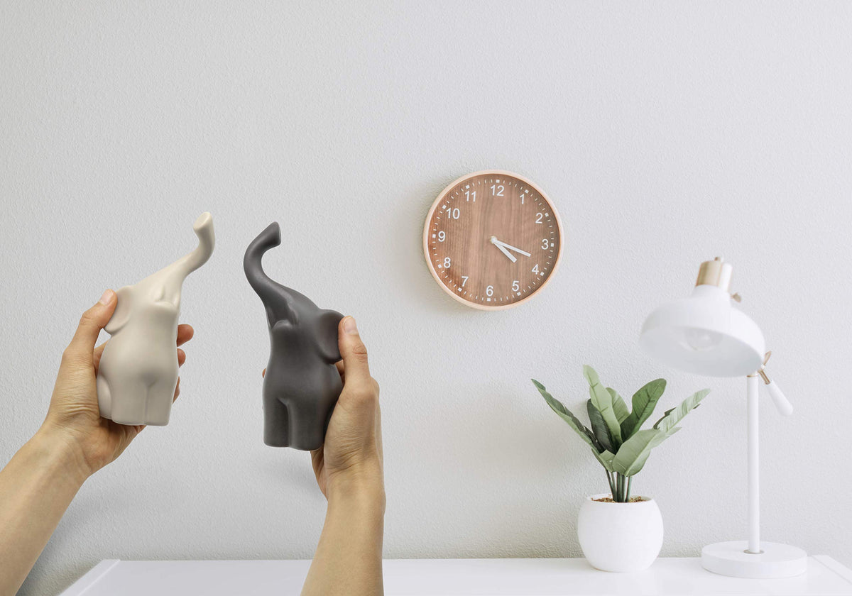 Vaudagio beige-grey ceramic elephants gift idea suitable for anniversaries and special occasions.