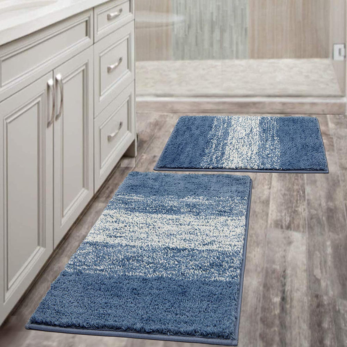 Vaukki luxury blue striped bath rug set for bathroom floors.