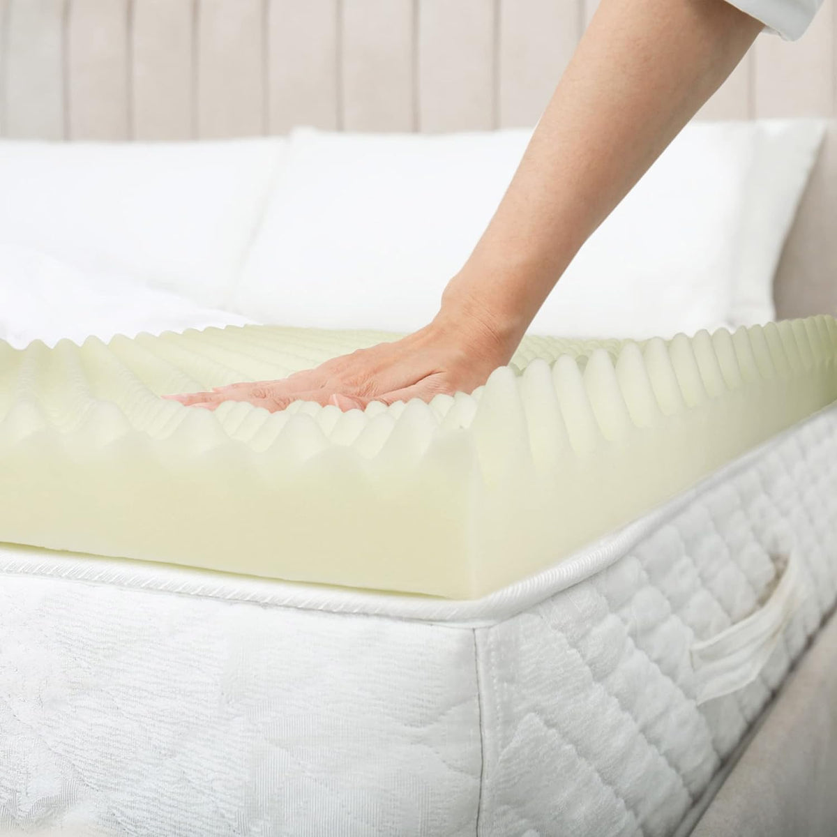 Vaunn temperature-regulation airflow keeps you cooler through the night.