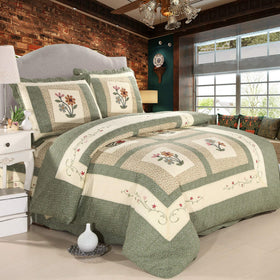 vctops Embroidered Floral Patchwork Detail adds elegant texture and boutique-inspired decor.