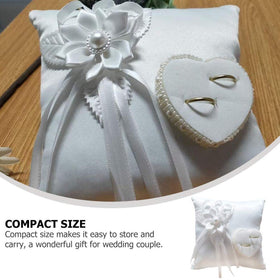 Veemoon 7.86-inch ring pillow is easy to carry during the processional