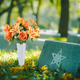 Vejkl two-bouquet set ideal for cemetery memorial displays.