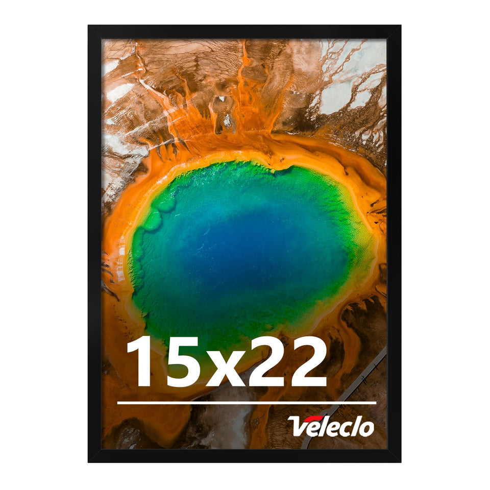 Veleclo 15x22 frame front view with shatter-resistant plexiglass for safety