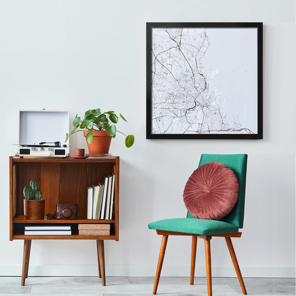 Veleclo 22x22 black frame adds a sleek, versatile decor touch