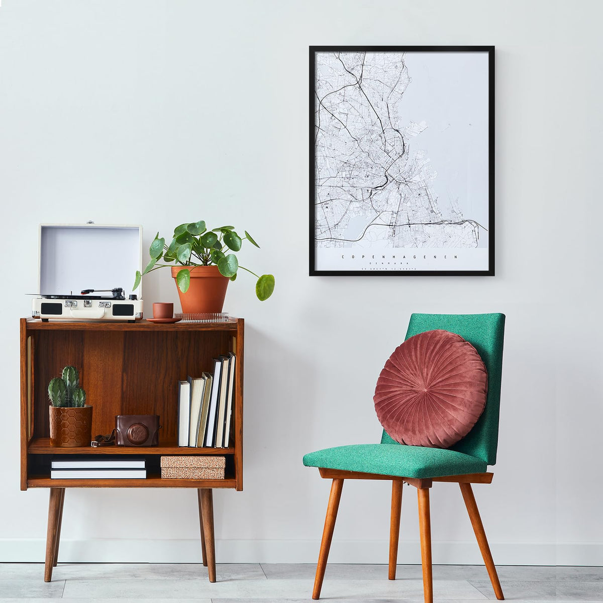 Veleclo 22x28 frame includes hanging hardware for quick setup.