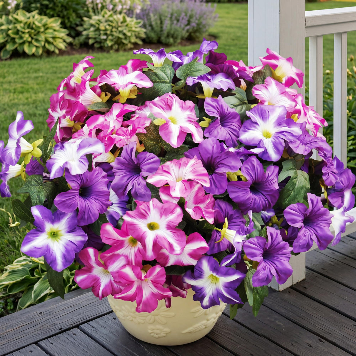 Vemander outdoor 4-piece pink-purple petunia blooms brighten outdoor spaces.