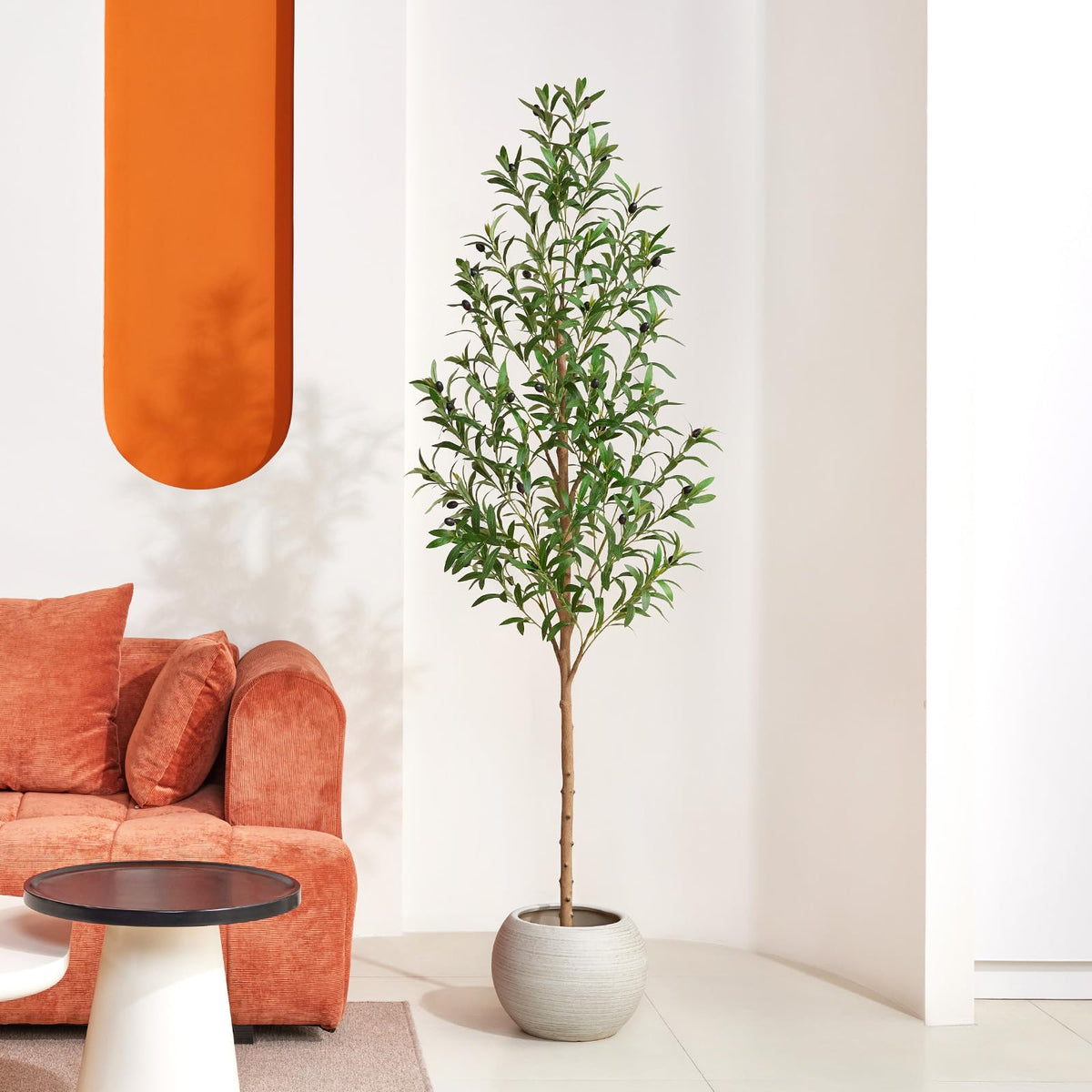 VeriNatural cement-filled base provides stable placement on floors and desks.