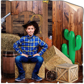 Vertintong wooden box adds vintage touch to western centerpiece.