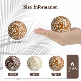Vesici mosaic sphere beige adds soft warmth to centerpieces.