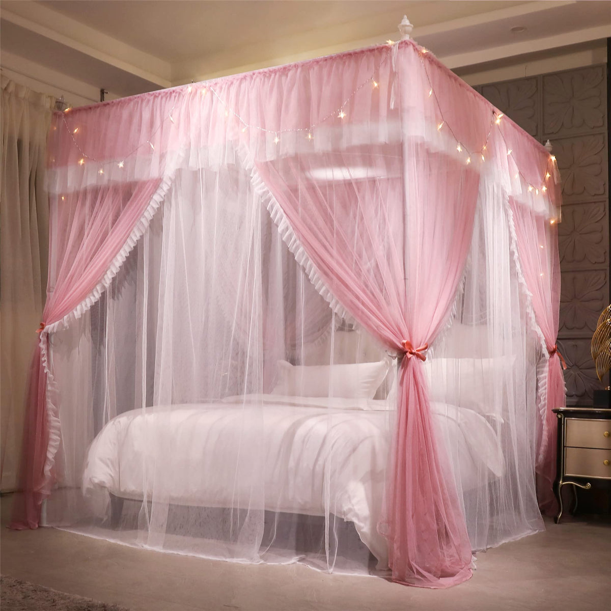 VETHIN 4-opening bed curtain design for easy access from any side.