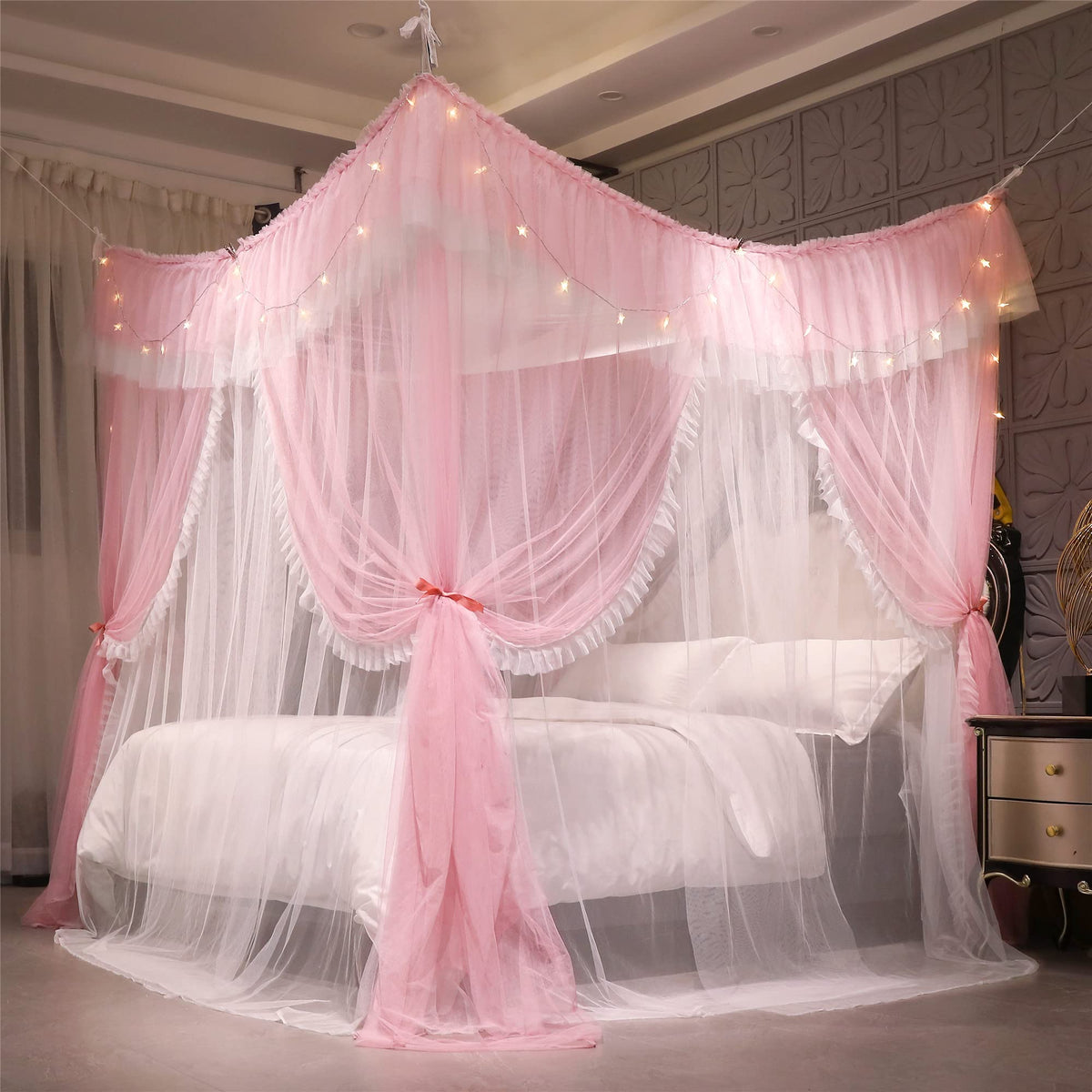 VETHIN pink-white canopy makes a charming gift for birthdays and holidays