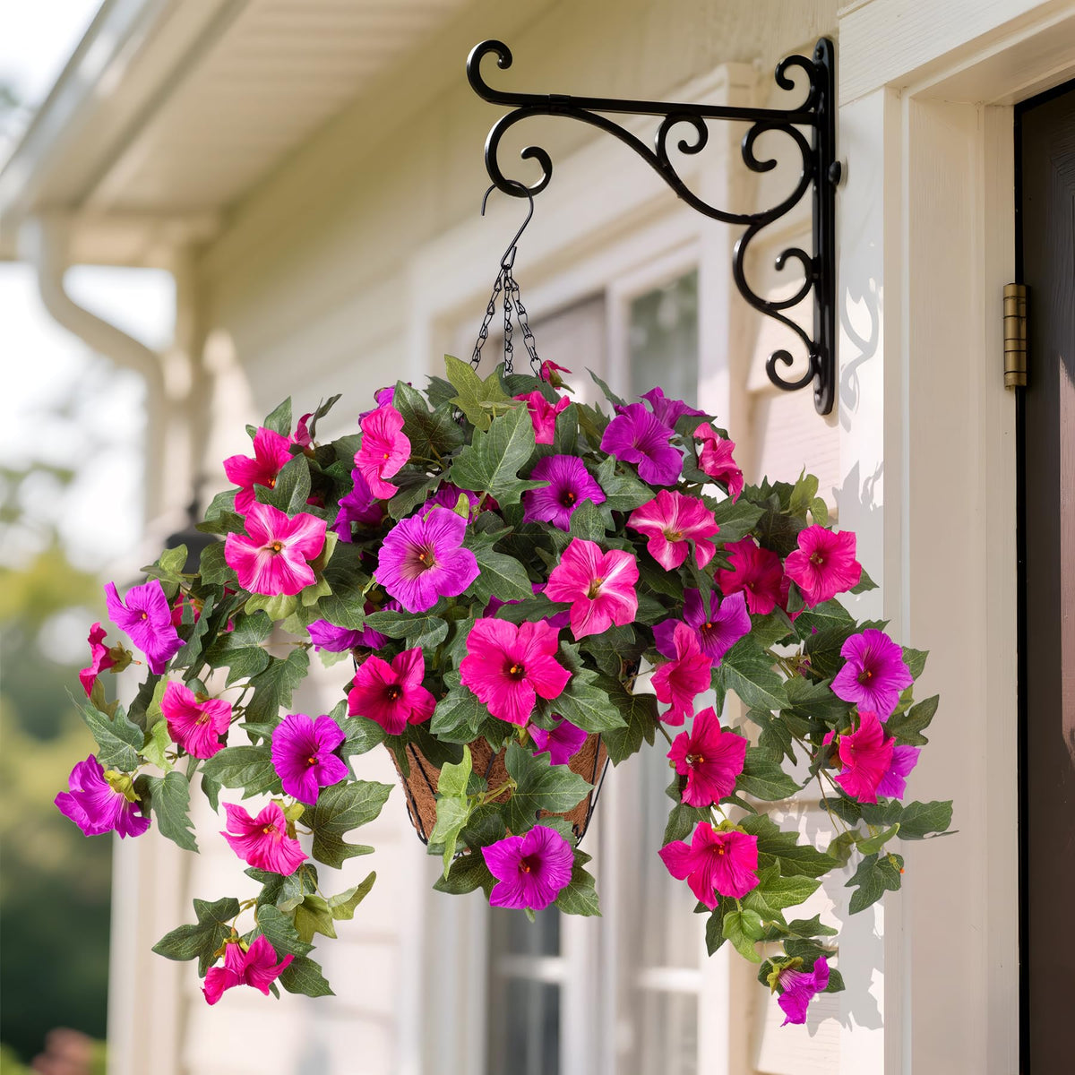 VGNQA two-pack petunias ideal for year-round decoration