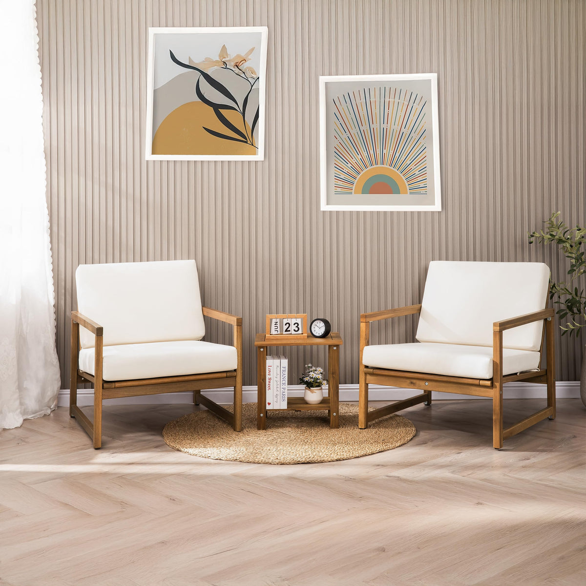 VICTORY RELAX solid acacia side table wood grain close-up, warm natural finish