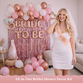 Vidal Crafts Rose Gold Balloons with confetti, adds luxe ambiance.