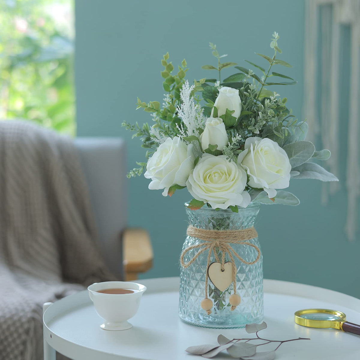 VIERENA faux flowers with vase: ideal gift for holidays and birthdays
