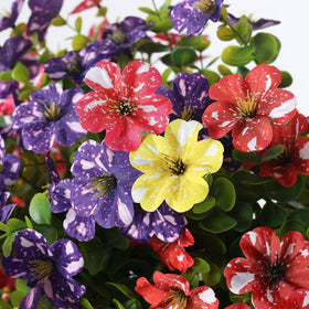Vierena Morning Glory hanging display shows easy setup with adjustable stems.