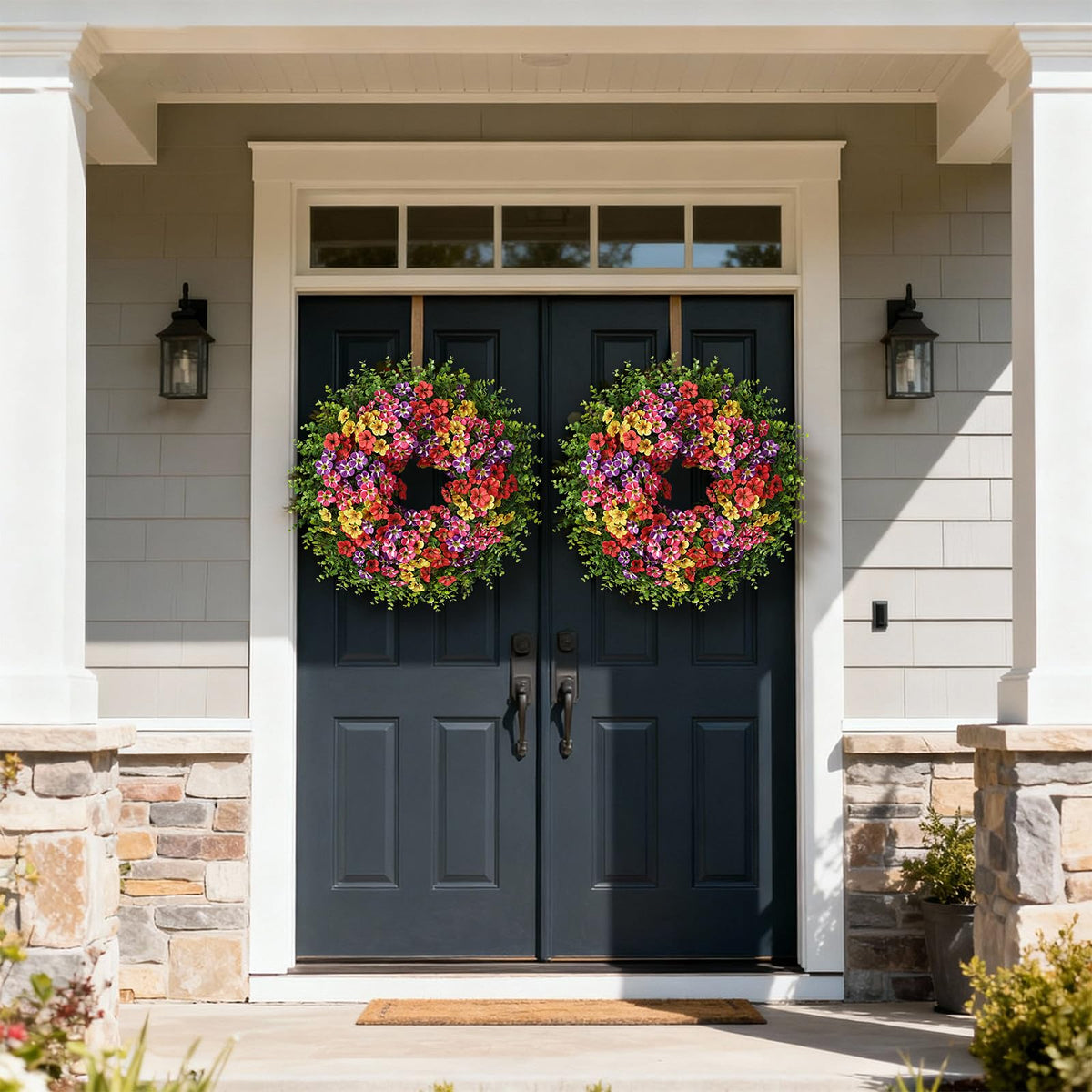 VIERENA ready-to-hang wreath, quick front door installation and instant decorative impact.