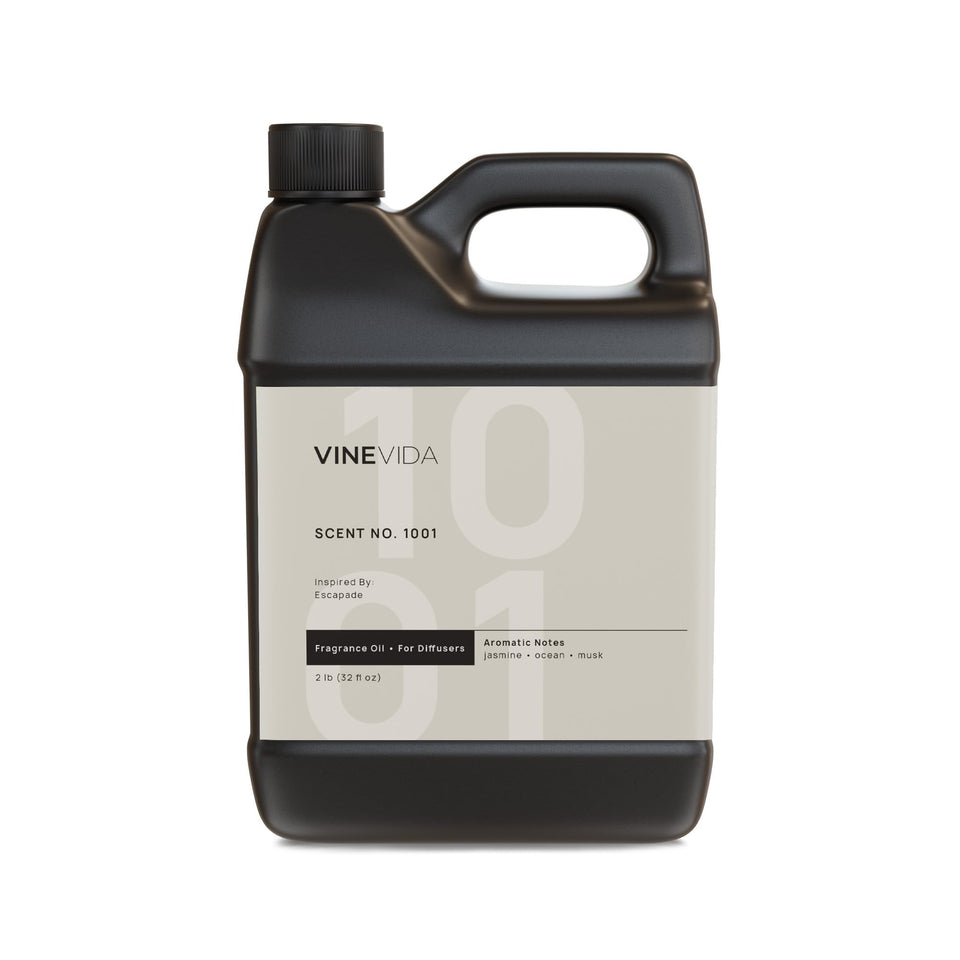 VINEVIDA No.1001 bottle closeup highlighting premium hotel-inspired aroma for home use