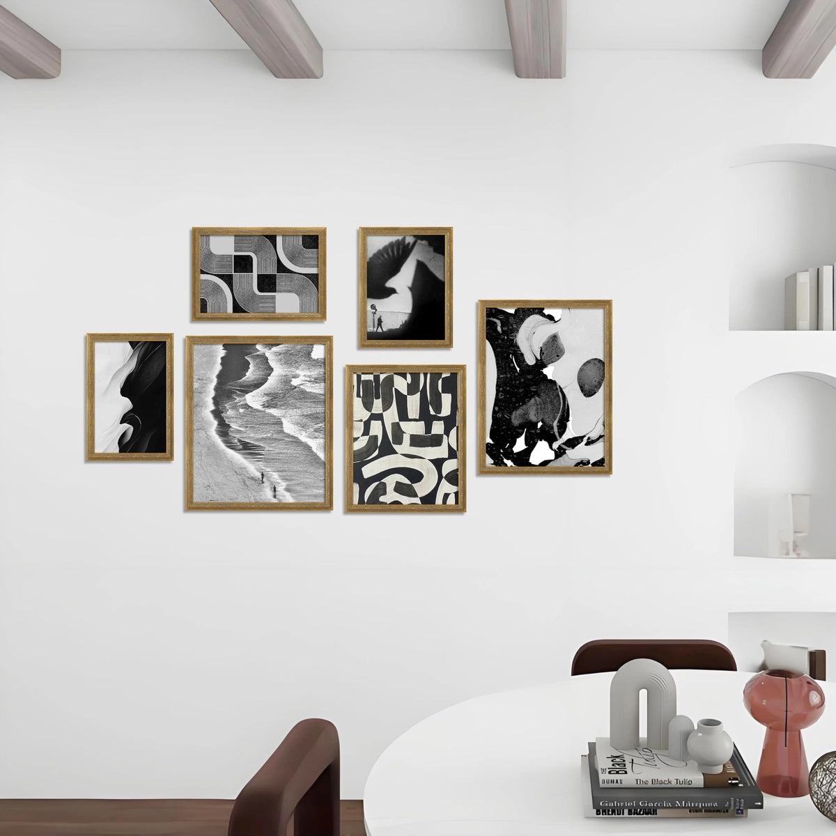 VIOLABBEY MDF backing provides sturdy support for photos.