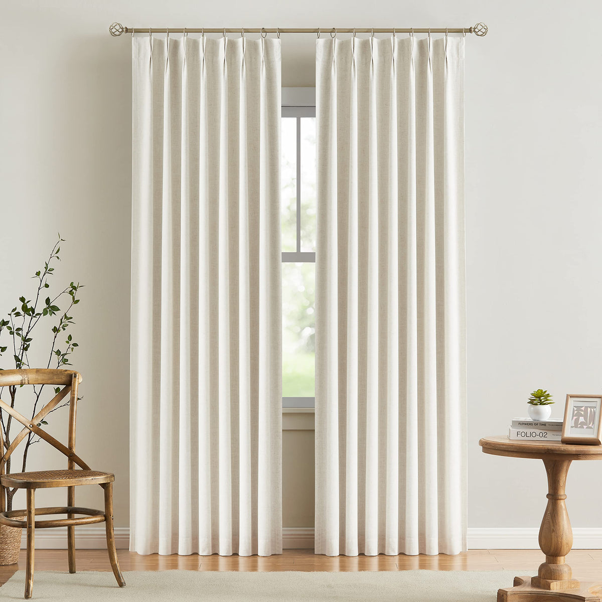 Vision Home easy-care curtains are machine washable for simple maintenance