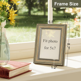 Vittanly gift-ready frames suit birthdays and anniversaries with timeless style.