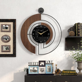 VIVIFLYSE wall clock decor elevates living room or bedroom ambience