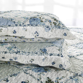 VIVILINEN seam detail; sturdy construction for long-lasting use.