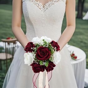 Vkkperp versatile bouquet suitable for centerpieces or toss events.