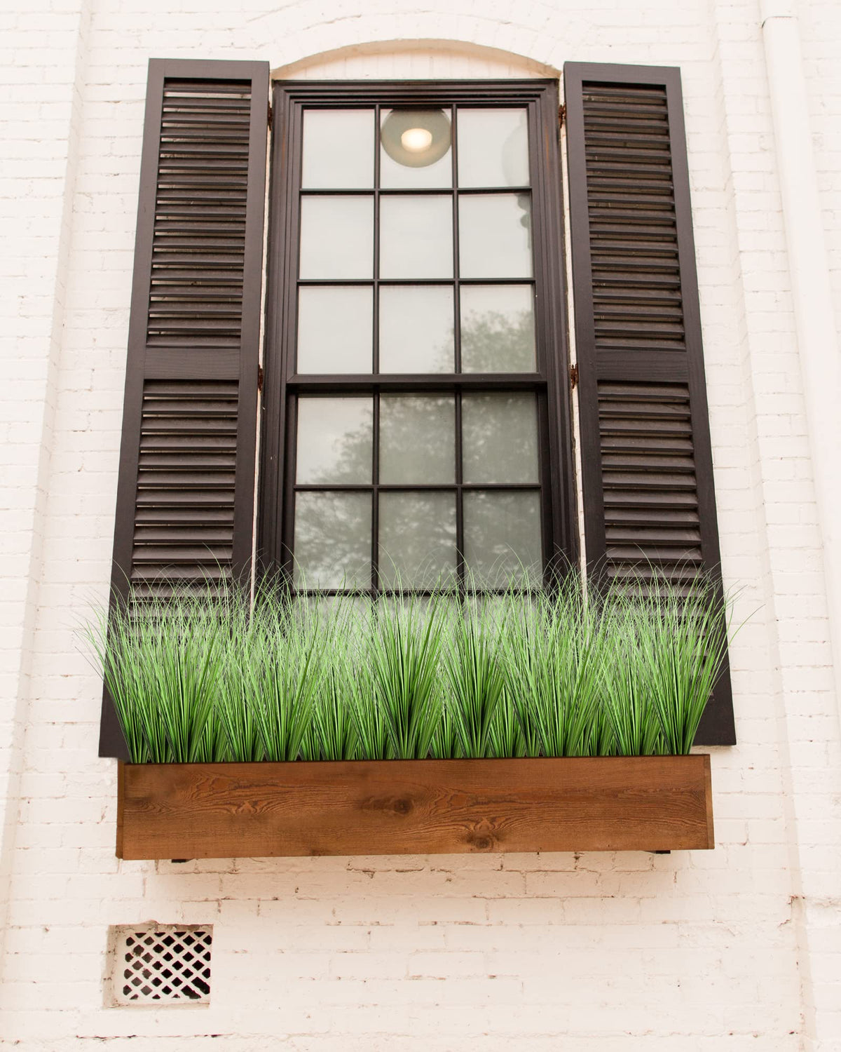 Vlorart easy-care artificial plants require no watering for simple maintenance.