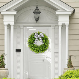 Versatile indoor outdoor wreath suitable for various settings.
