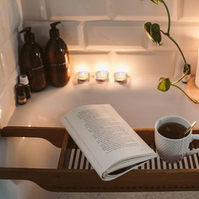 VOHO gift-ready tealight holder enhances holiday and birthday decor.
