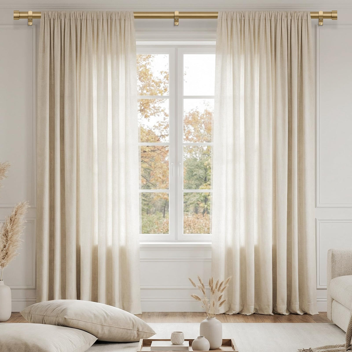VOIIY adjustable telescoping curtain rod enables quick fit for various windows.