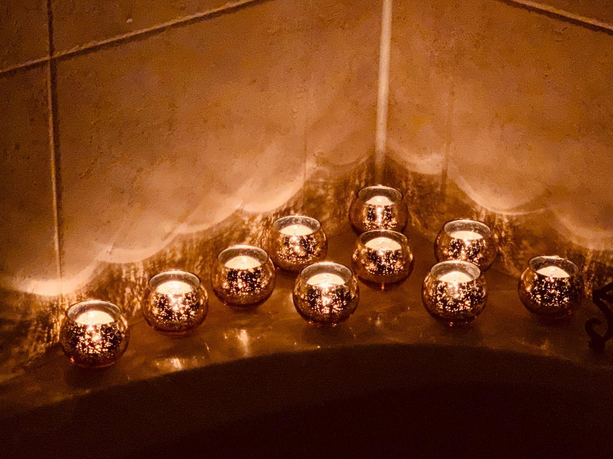 Volens LED tea lights ensure safe, long-lasting ambiance.