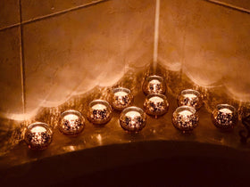 Volens LED tea lights ensure safe, long-lasting ambiance.