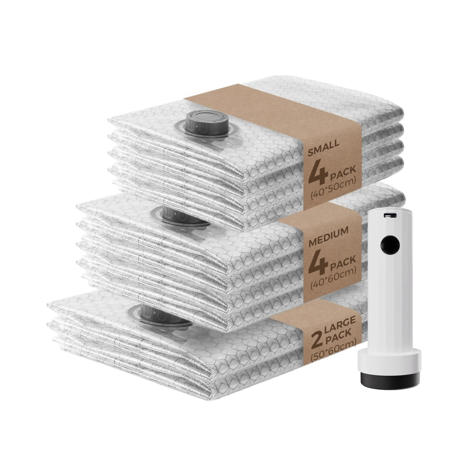 VOLLYC vacuum bags with pump compact set for fast, space-saving packing.