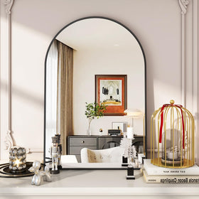 VooBang arch mirror close-up durable tempered glass resists distortion and accidental shattering.